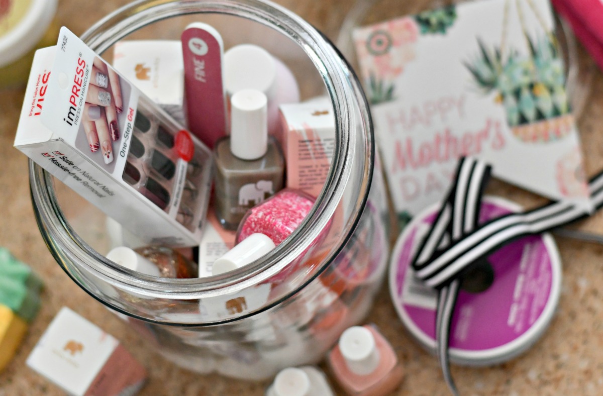 Free Mother's Day Printables + DIY Jar Gift Ideas for Mom