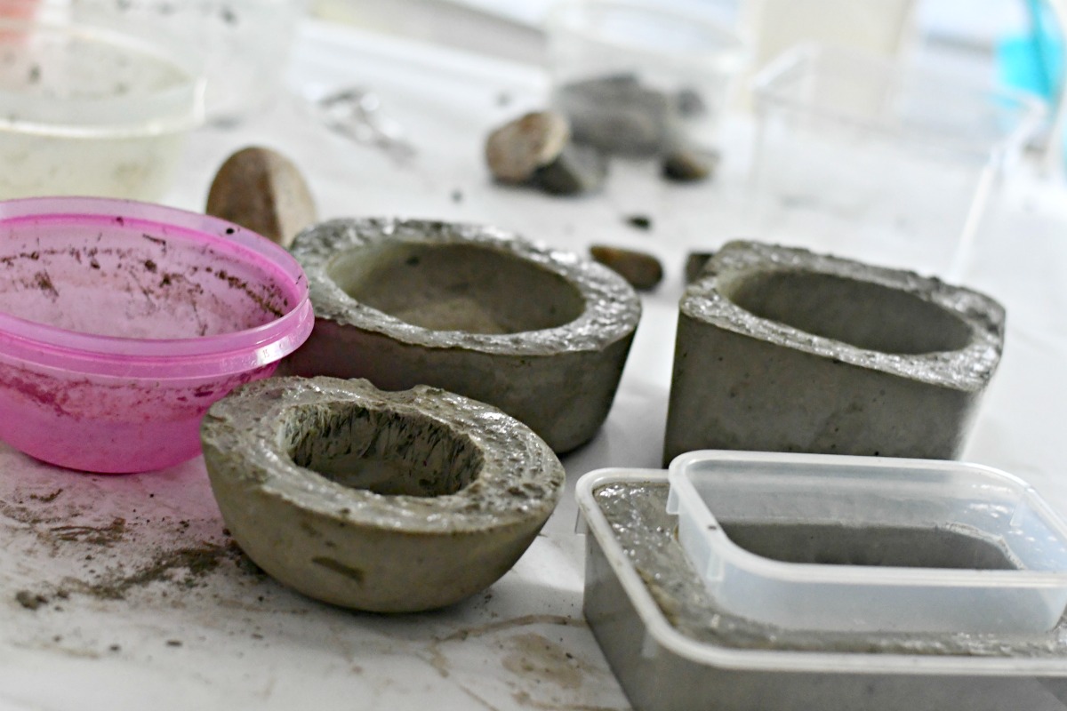 Make These Pretty DIY Concrete Planters for Your Home