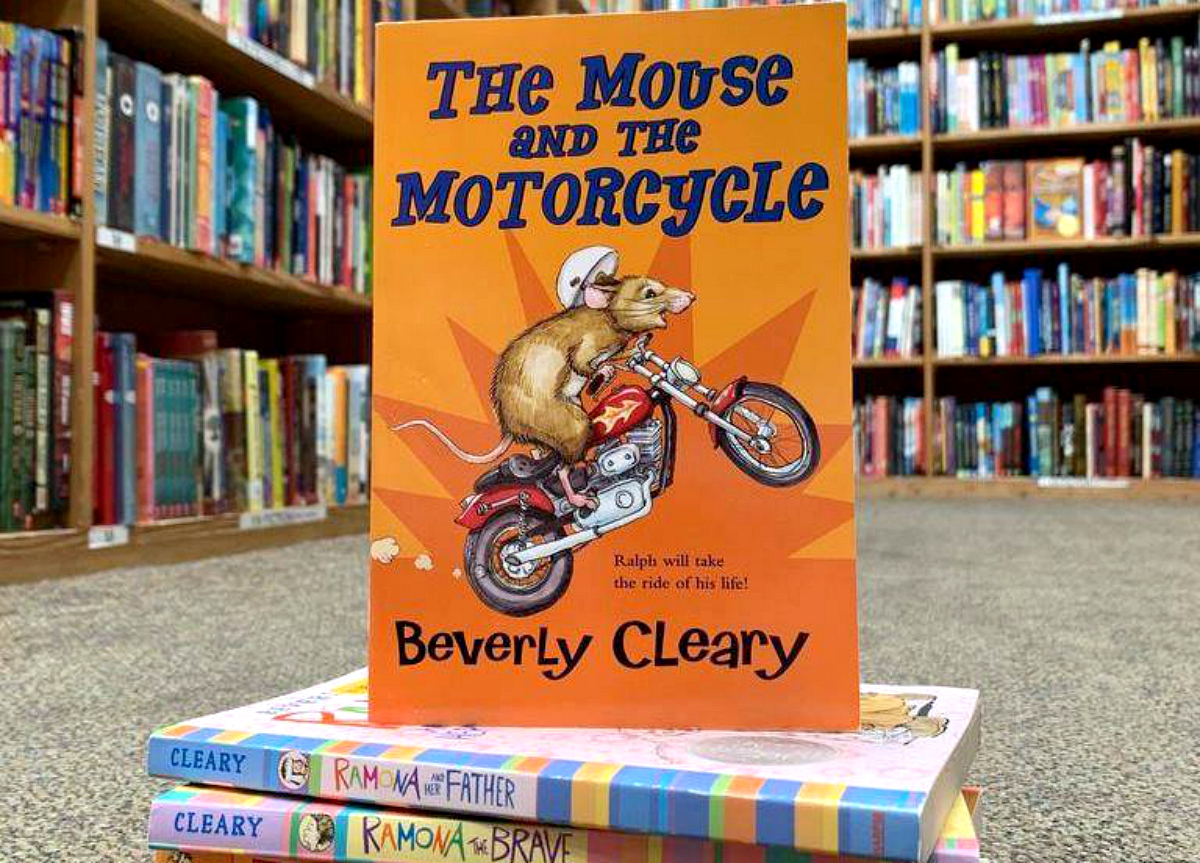 Half Price Books Summer Reading – Mouse and the Motorcycle closeup