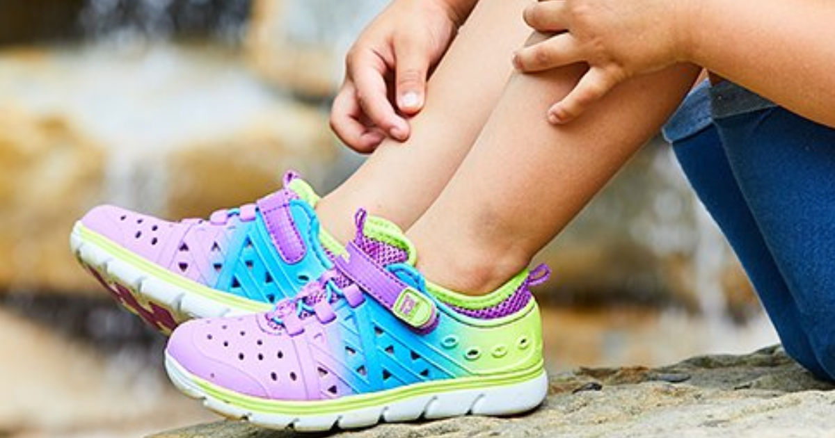 stride rite water shoes