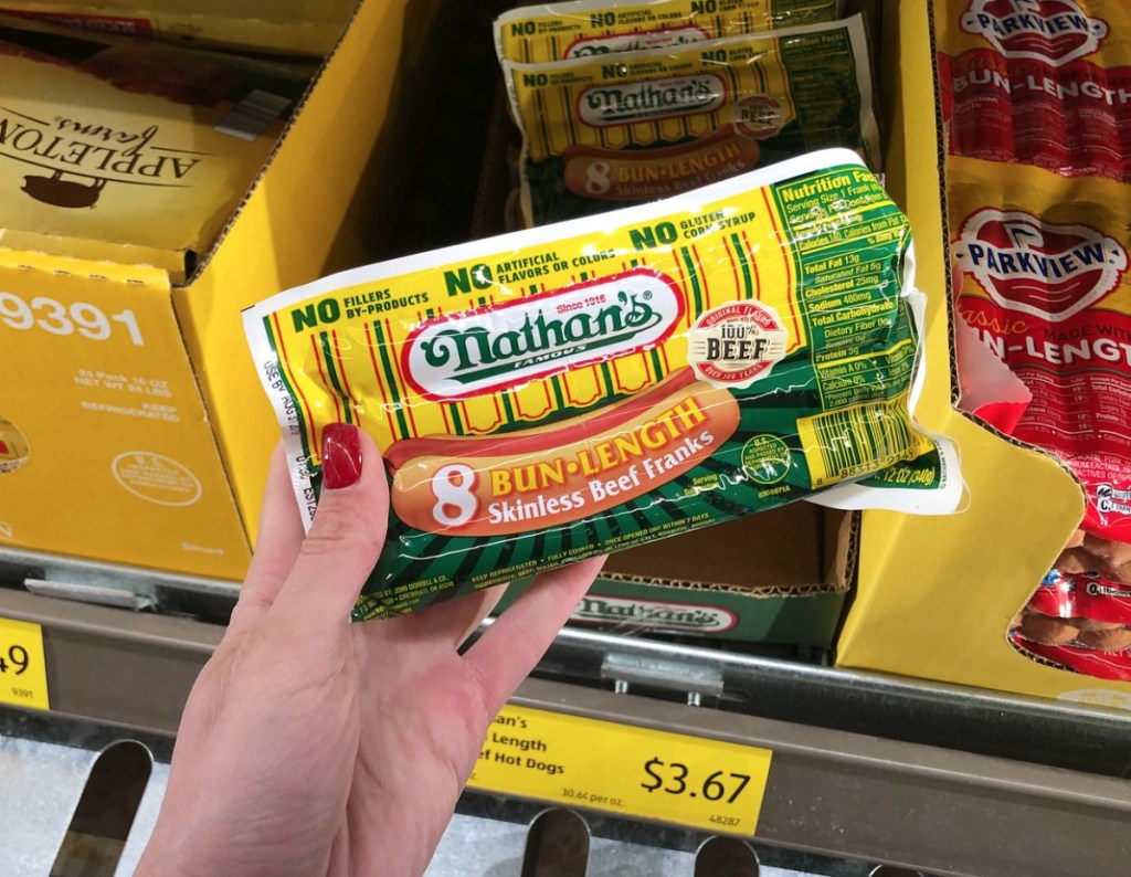 Over 30 ALDI Deals for Your Memorial Day Cookout (S'mores Ingredients