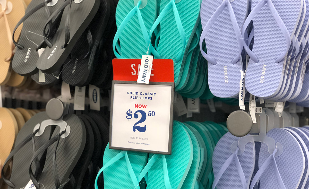 Old navy flip deals flop sale 2019 hours