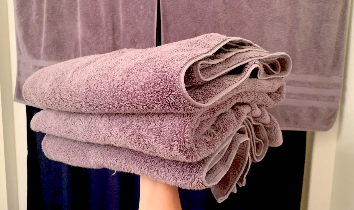 Best cheap towel color