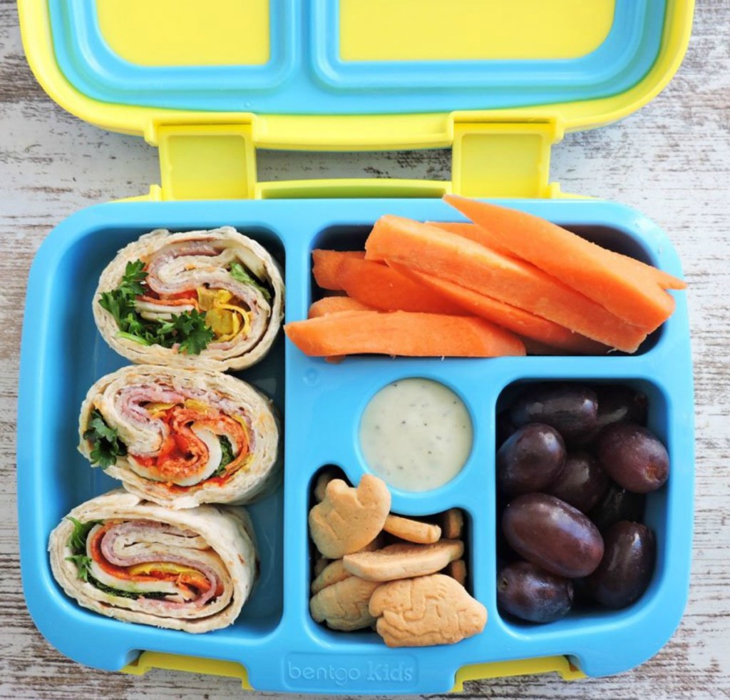 Bento Kids lunch box grapes and animal crackers