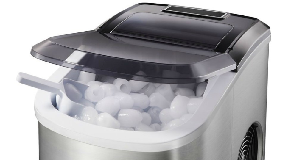 Insignia Portable Ice Maker with Ice