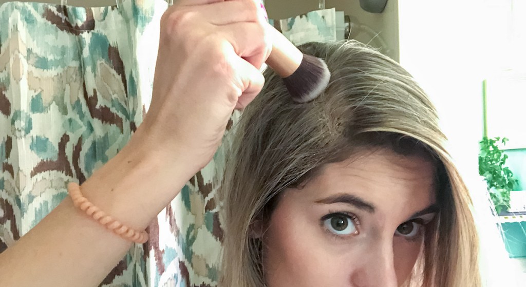 DIY Dry Shampoo Recipes + Tips & Best Dry Shampoos to Buy