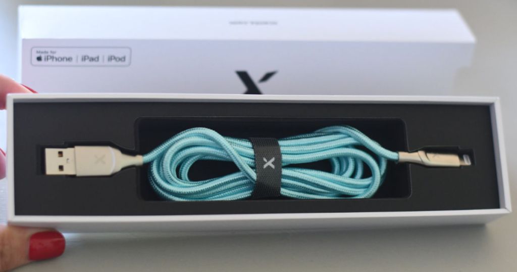 xcentz 6ft ipad iphone charging cable in blue
