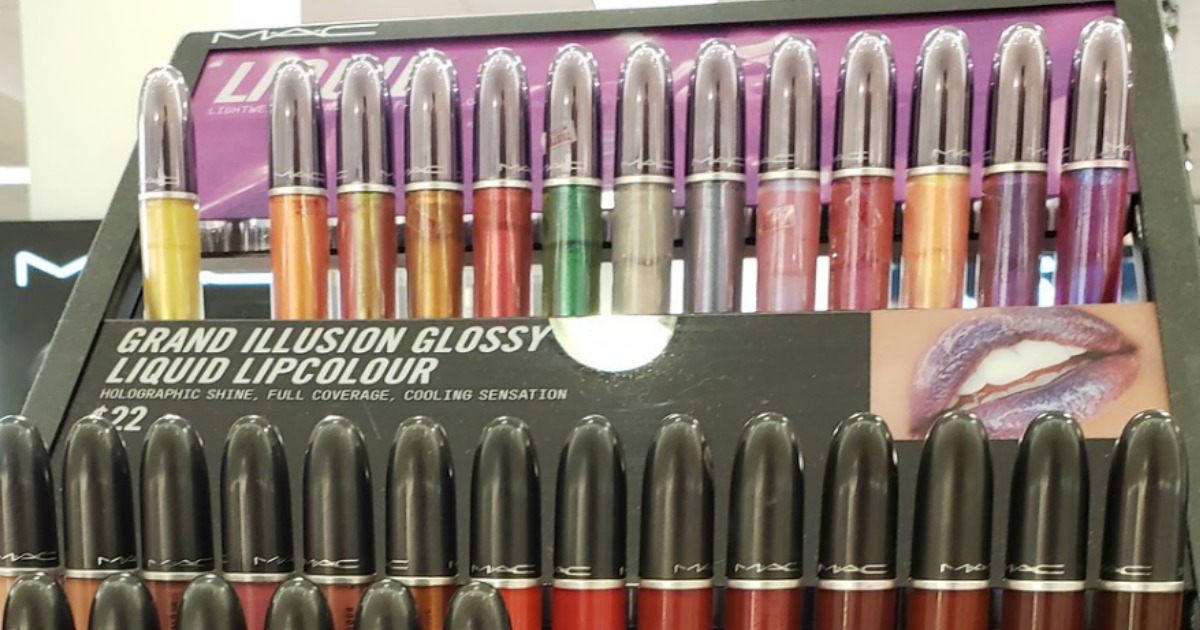 grand illusion glossy liquid lipcolour display