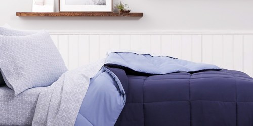 Macy’s: Martha Stewart Down Alternative Comforter ALL Sizes ONLY $19.99 (Regularly $110+)