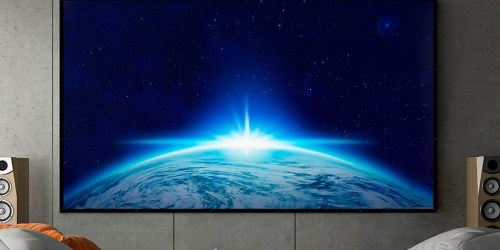 Portable HD Projector Screen Just $18.99 Shipped (Regularly $56) – Rolls Up for Storage