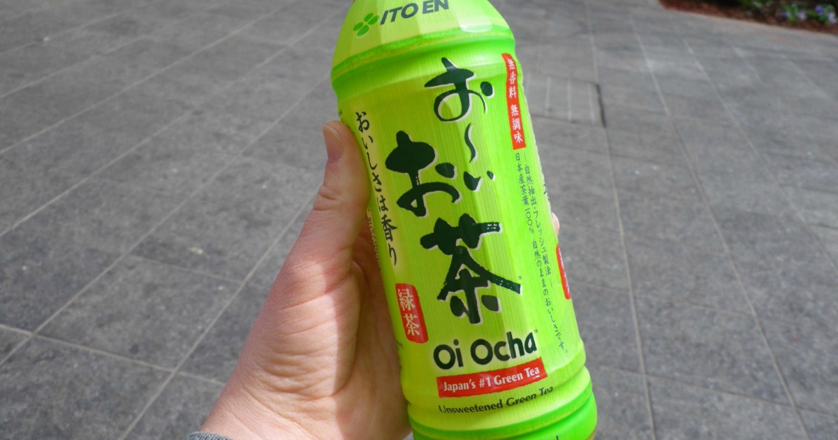 Ito En Unsweetened Oi Ocha Green Tea bottle in hand