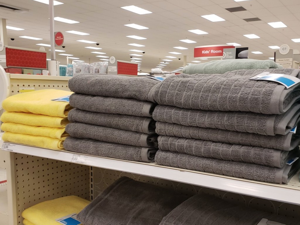 Target Room Essentials Towels