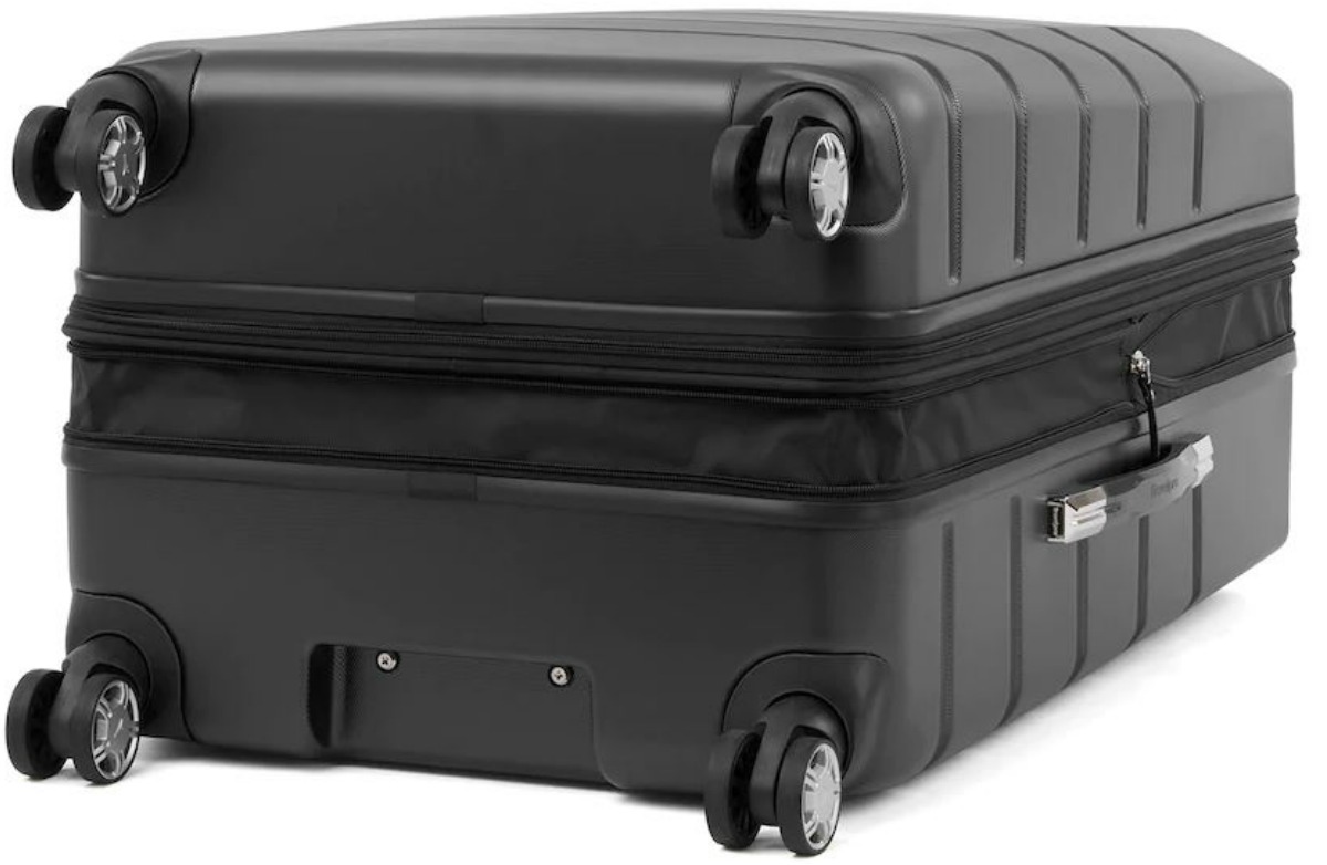 travelpro flightpath hardside spinner