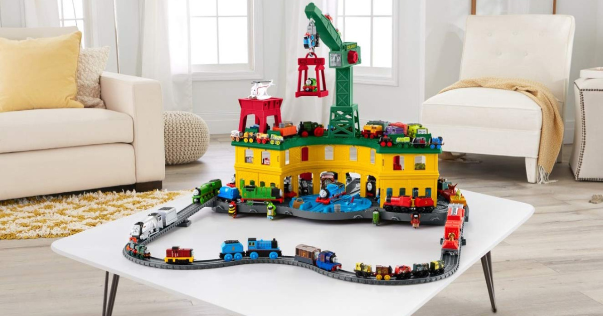 fisher price thomas and friends super station