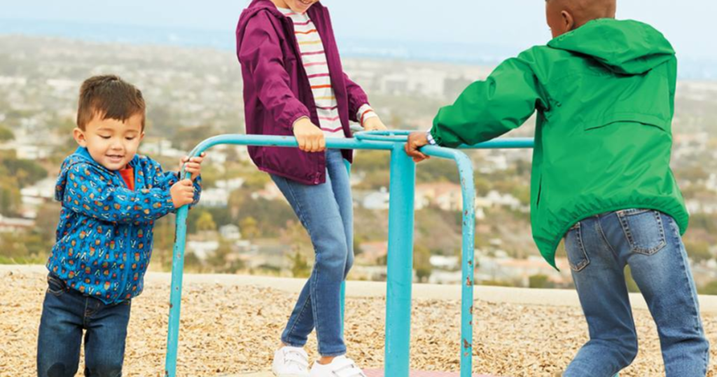 Land's End Kids playing