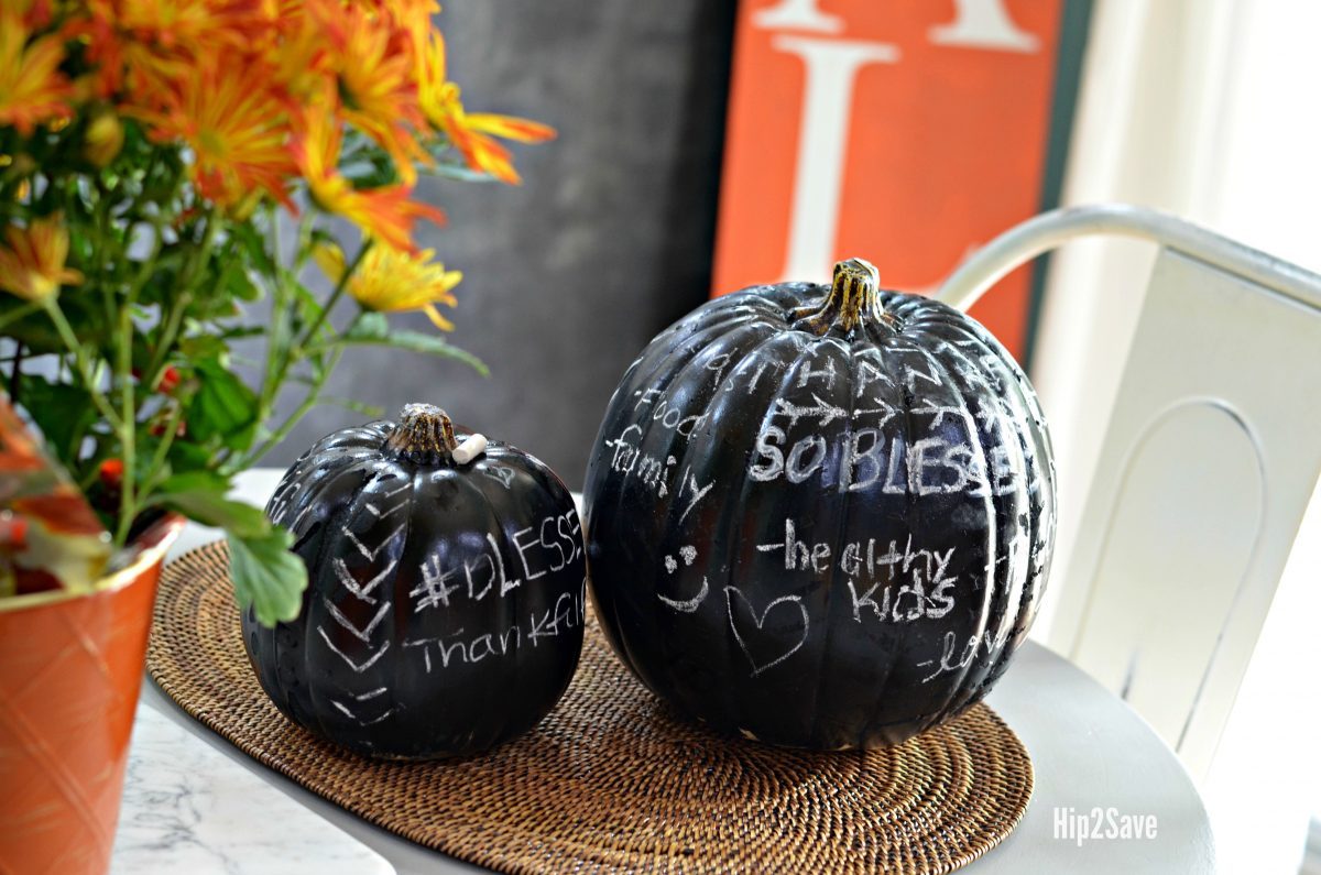 Chalkboard thankful pumpkins
