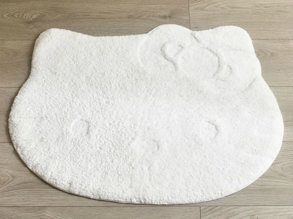 hello kitty white bath mat