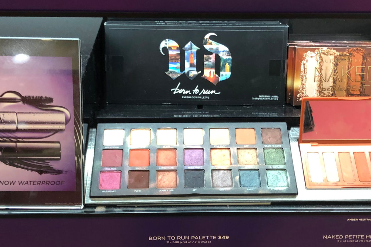 inside of Urban Decay Born to Run Palette