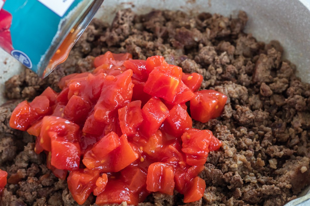 ground beef and diced tomatoes 