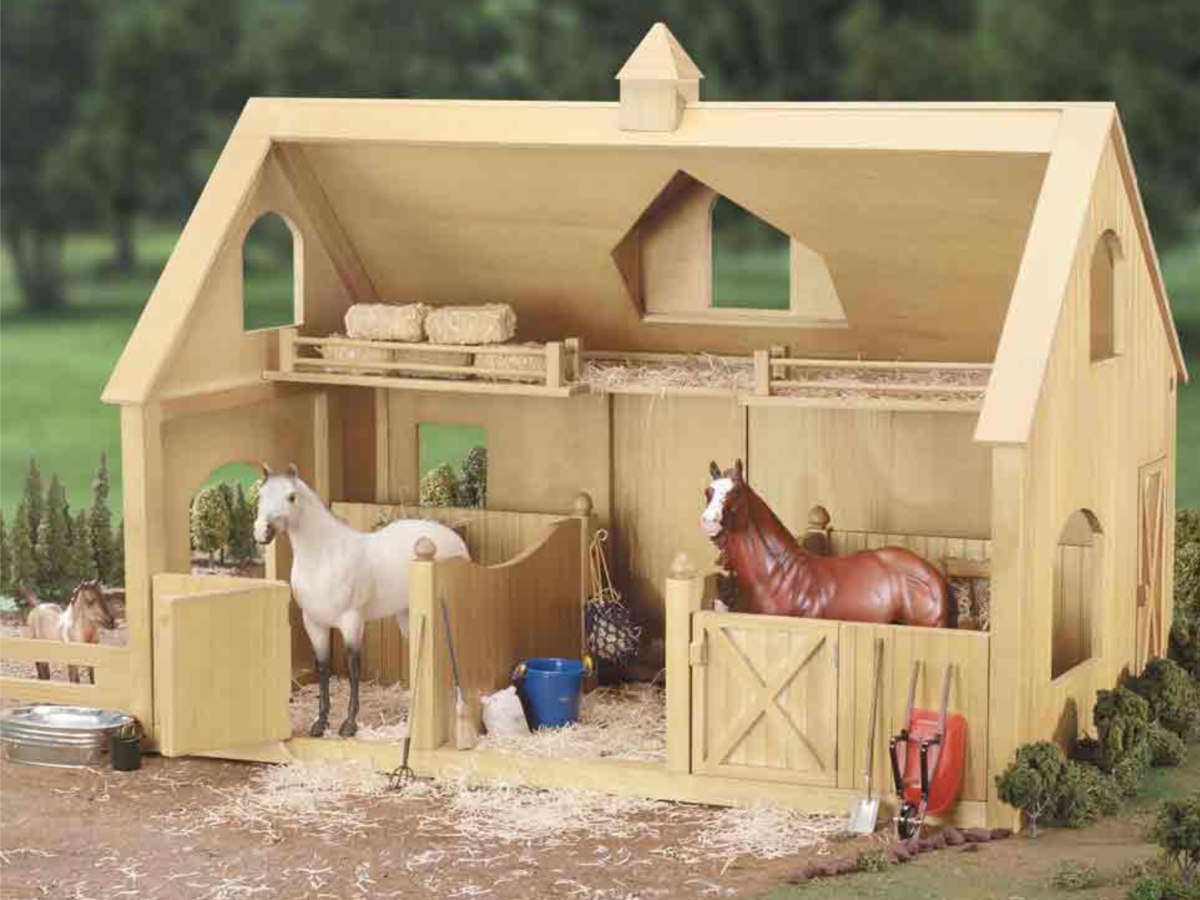 toy barn with horses