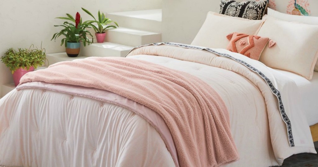 Opalhouse Sherpa Blanket on bed