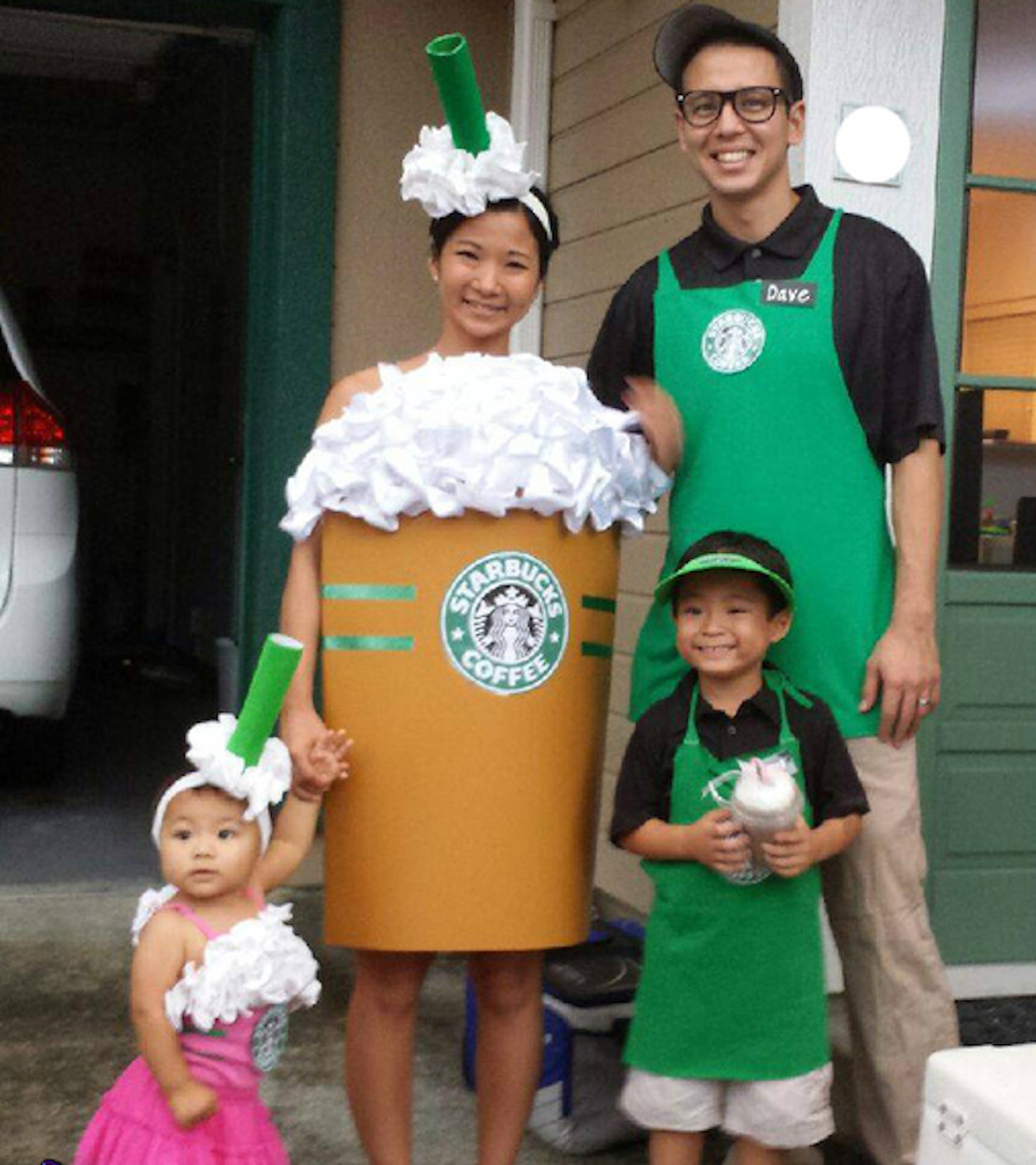 10 Funny & Creative Family Halloween Costume Ideas For Kids And Adults