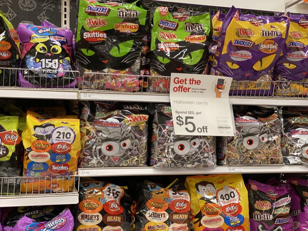 Mars Halloween Candy 400Count Bag Only 15.94 at Target Just 4¢ Per