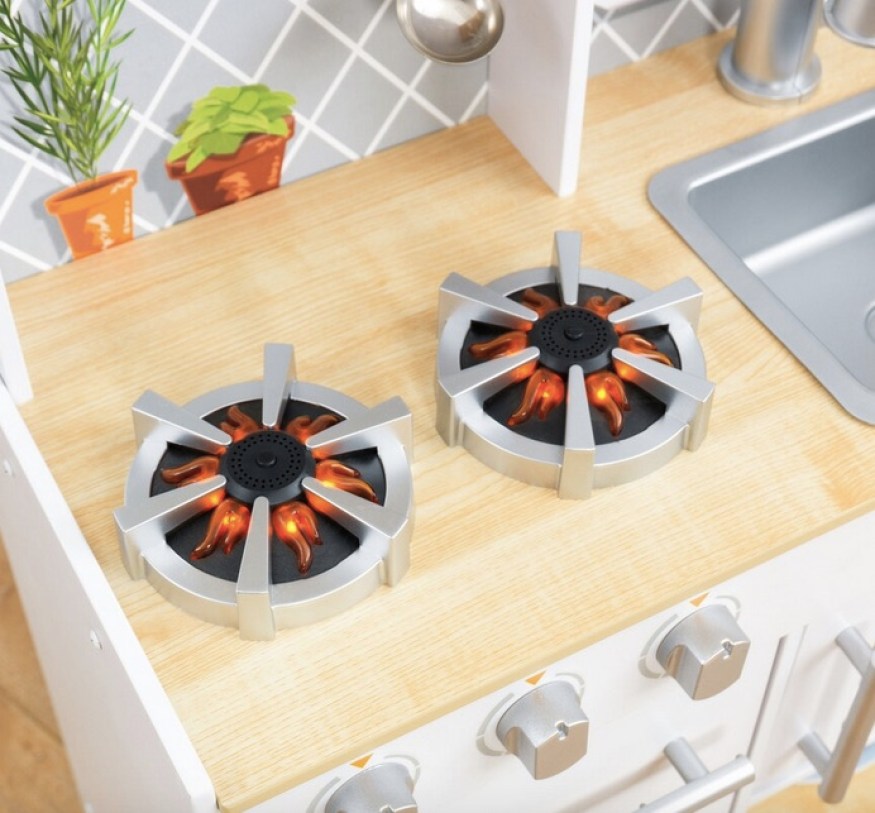 Kitchen burners with lights and sounds