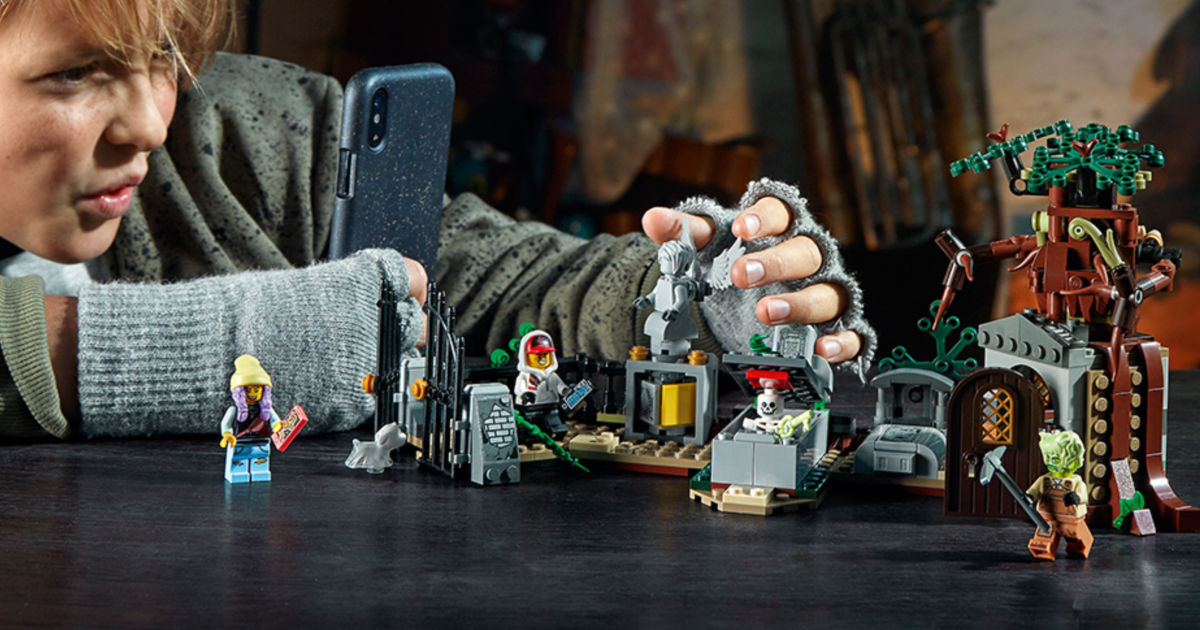 20% Off LEGO Hidden Side Augmented Reality Kits | Beware, These Sets Are Haunted