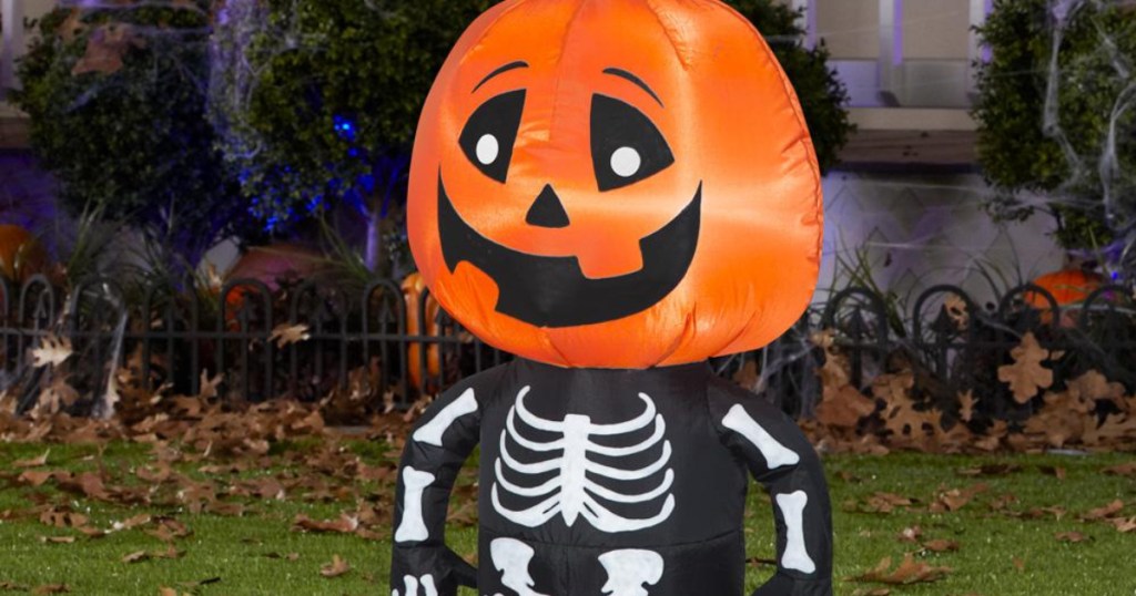 pumpking halloween inflatable in yard