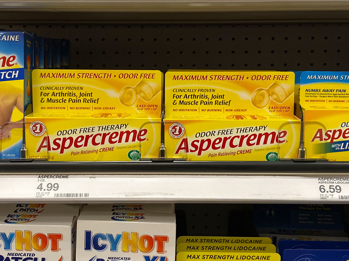 target shelf of aspercreme pain relieving creme