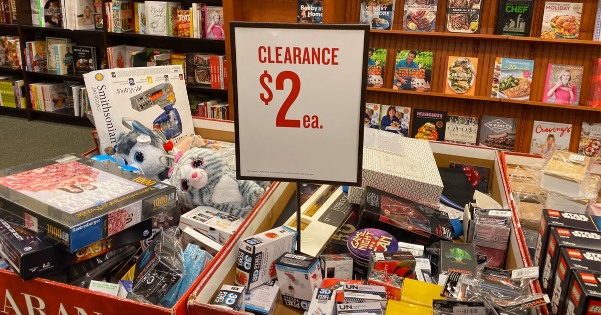 Barnes \u0026 Noble $2 Clearance Sale | LEGO 