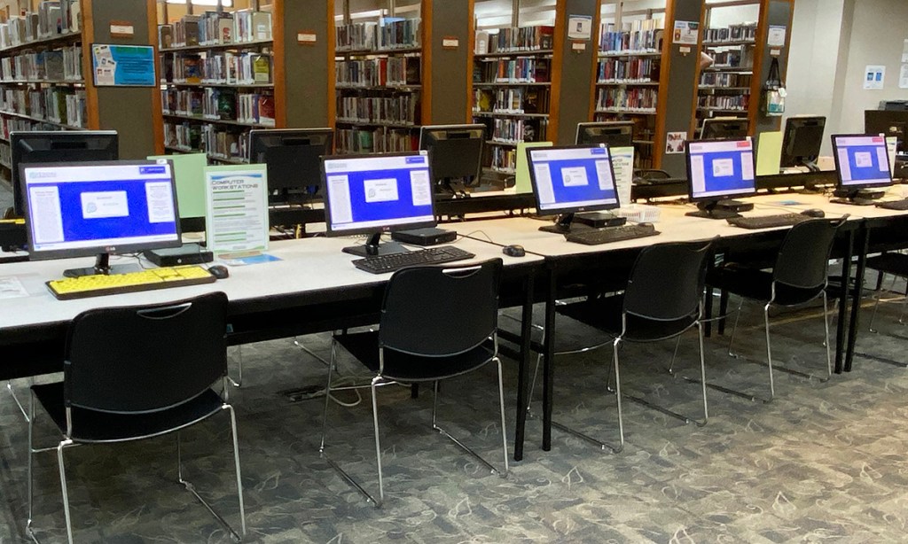 computers at the library
