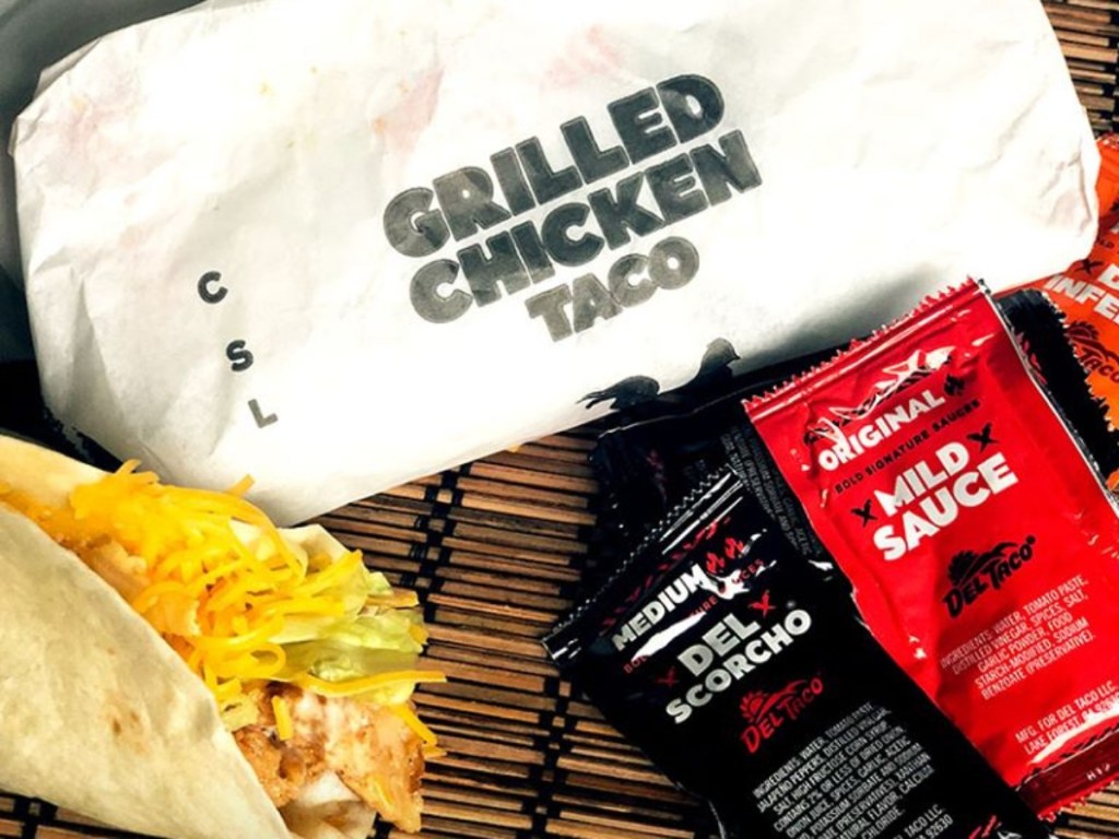 Del Taco Grilled Chicken taco and sauce packets