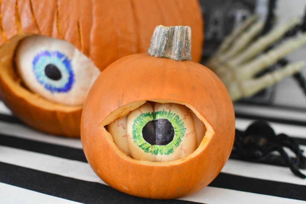 Cool Spooky Eyeball Pumpkins | Unique Pumpkin Carving Idea - Hip2Save