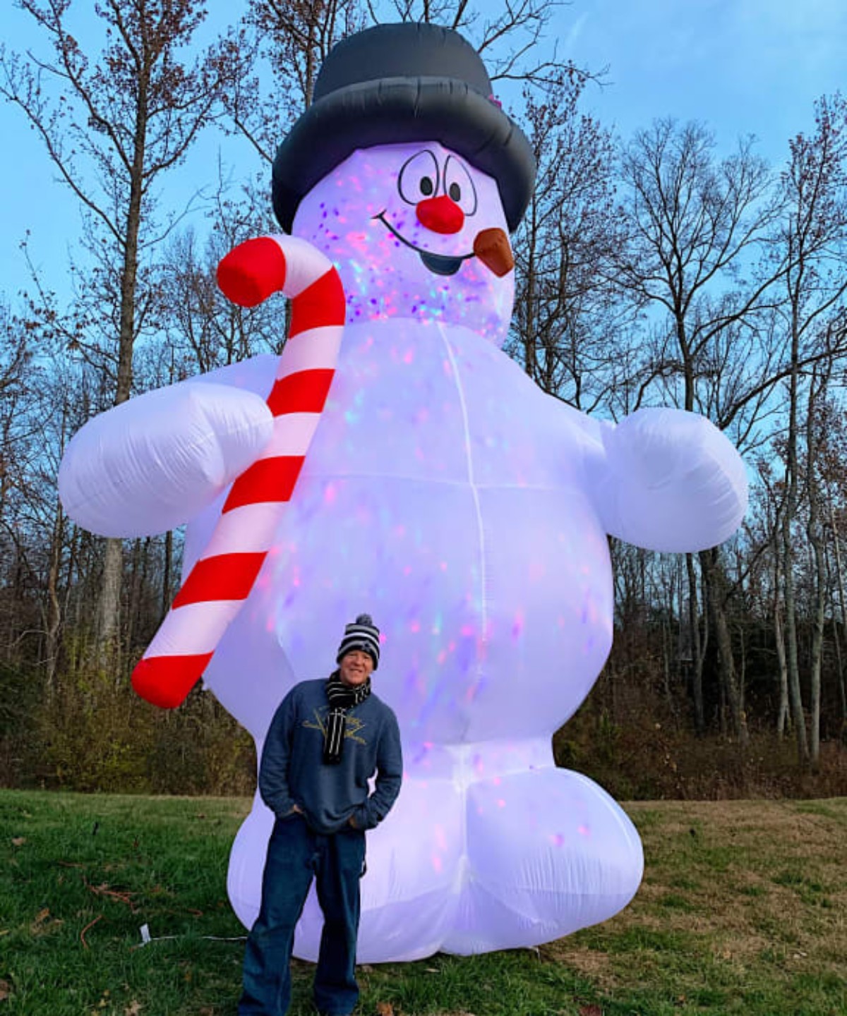 38in Wide DELUXE INFLATABLE JUMBO HAPPY FUN SNOWMAN 52in Tall 