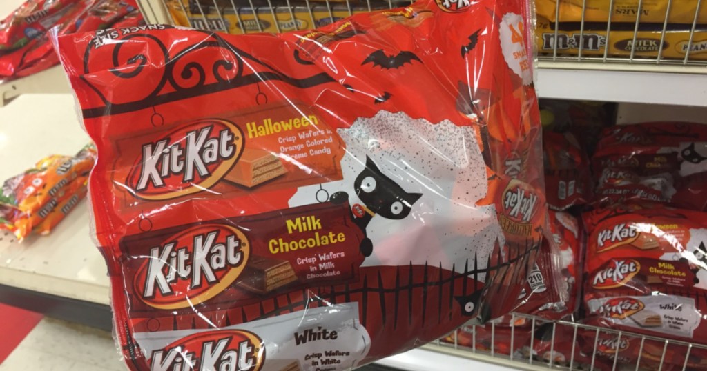 kit kat halloween candy bag in store
