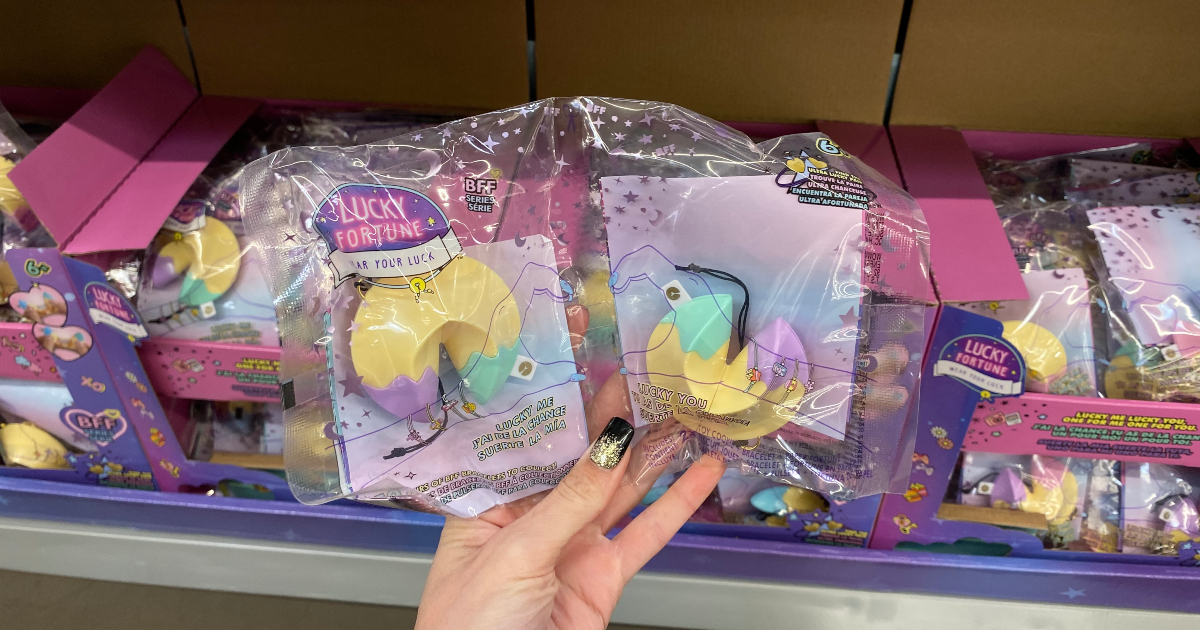 Meet Lucky Fortune Cookies From the Makers of Fingerlings