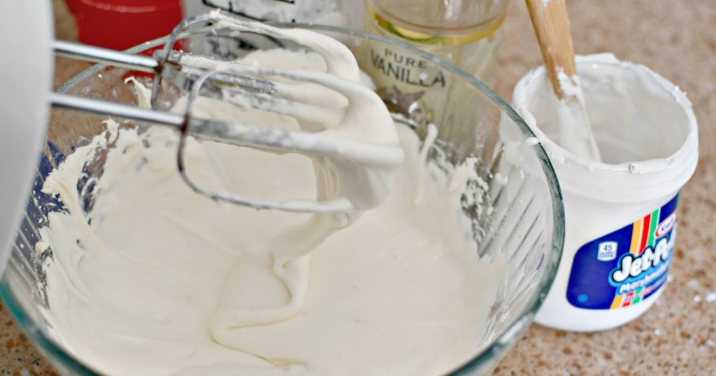 marshmallow filling for twinkie cake