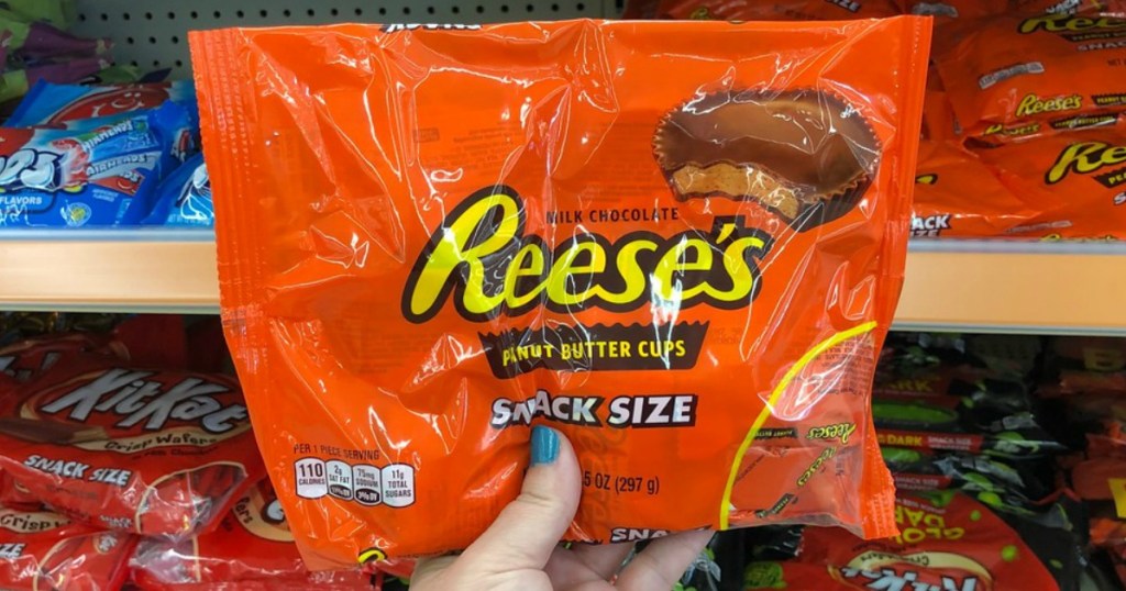 reese's snack size halloween candy at walgreens
