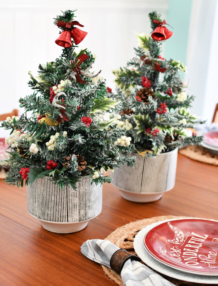 DIY dollar tree christmas table decor