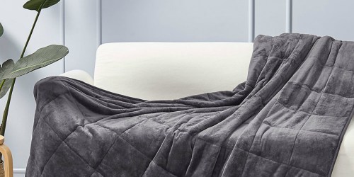 Up to 75% Off Weighted Blankets at Zulily | Available in 7-15 Pounds