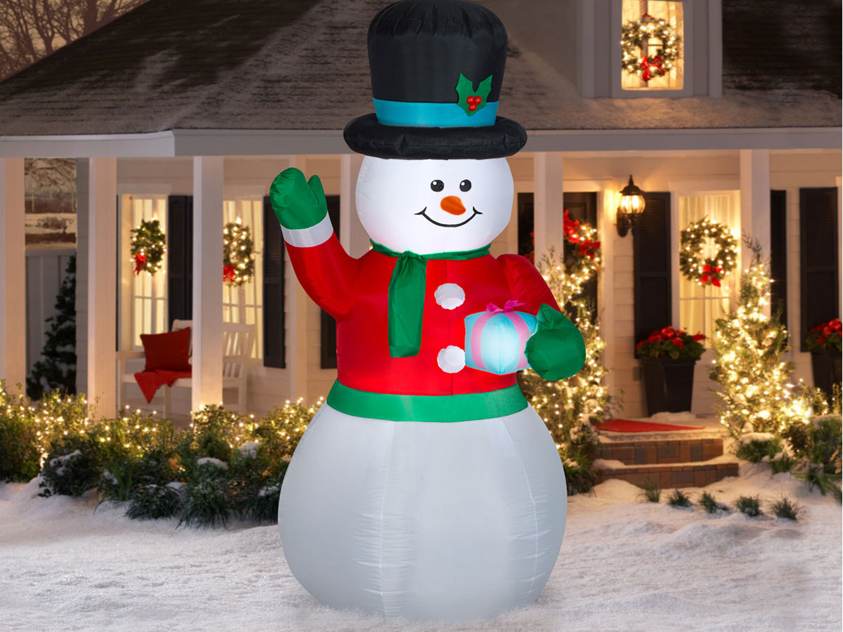 Gemmy Industries 9' Yard Inflatable - Snowman 