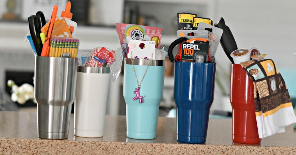 easy-tumbler-gifts-1-1 سلال هدايا بهلوان DIY|  أفكار هدايا سهلة لجميع المناسبات