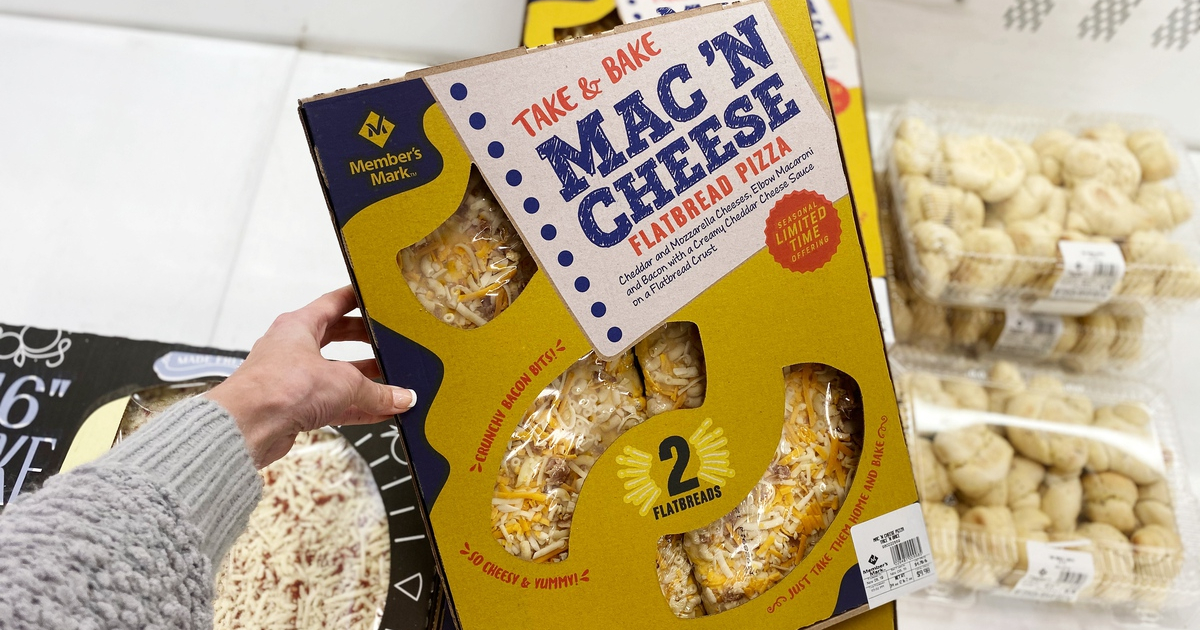 Sam's Club Sells Take & Bake Pizza With Mac 'N Cheese and BACON!