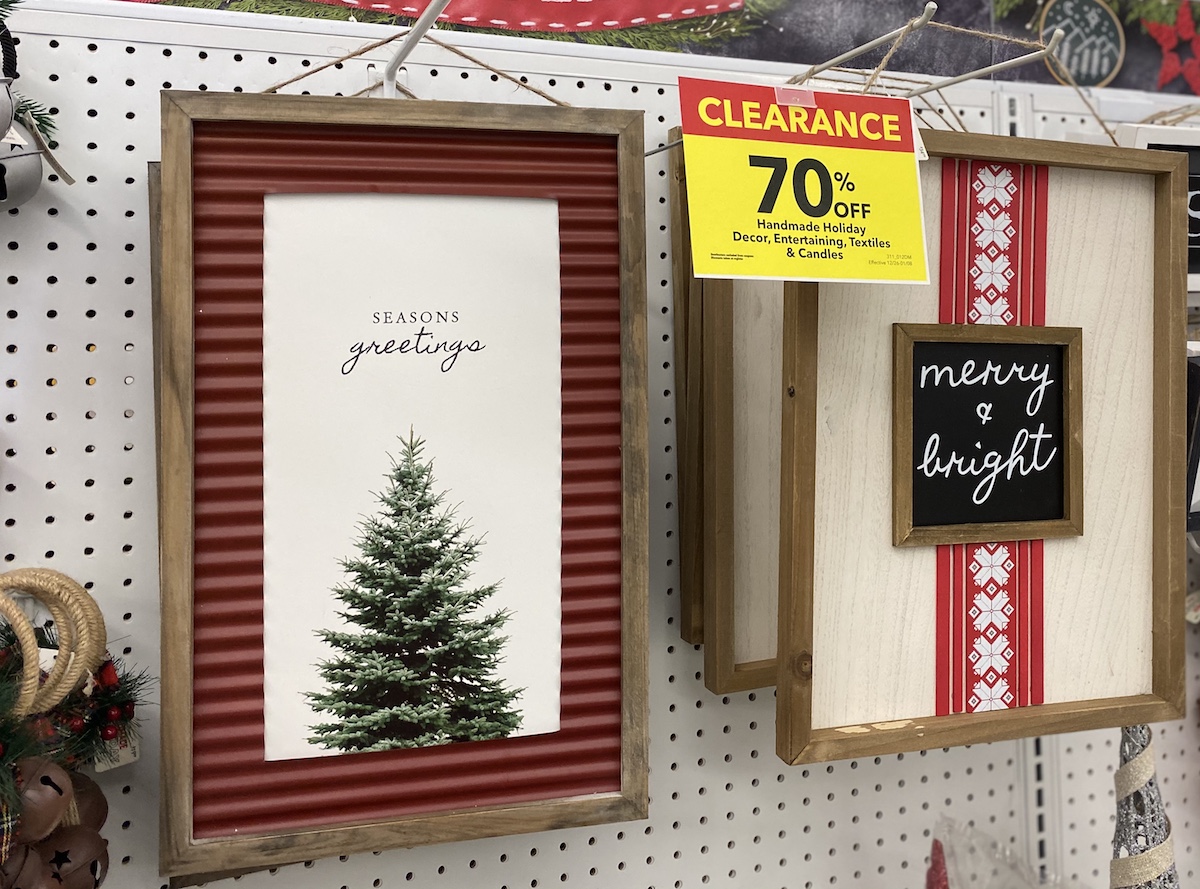 Holiday Décor Sale, 70% Off Select Styles