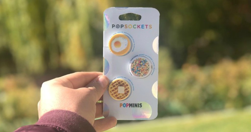 lady holding Popsocket Minis - breakfast blend