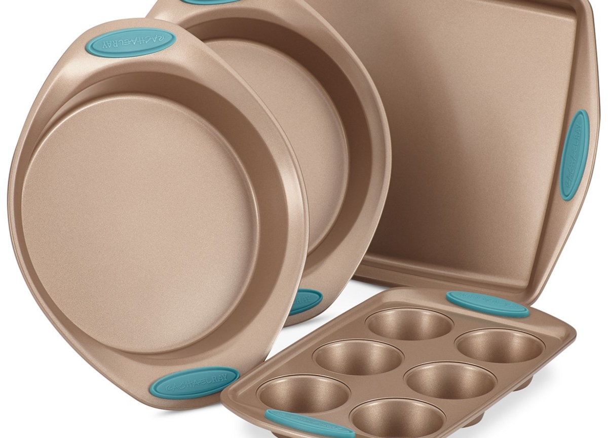 Rachael Ray 4 Pc Nonstick Bakeware Set Only 21 99 Regularly 60 At Macy S Hip2save