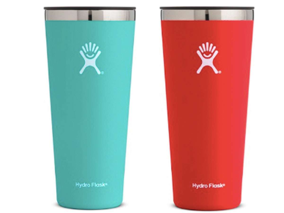 hydro flask 32 oz tumbler in java and mint stock image