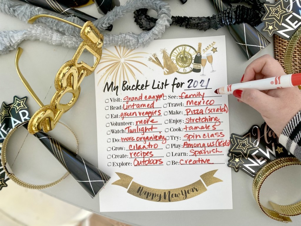 New Year Bucket List Fun New Year's Kid's Activity + Free Printable!